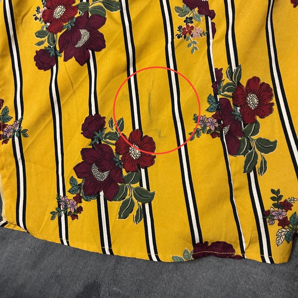 Live 4 Truth Floral Dress Womens L Yellow Button Front Handkerchief Hem Boho - Picture 10 of 11